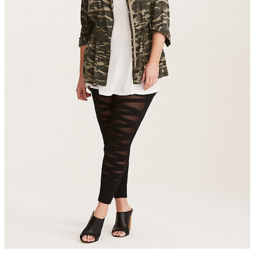 Torrid Bandage & Mesh Inset Leggings